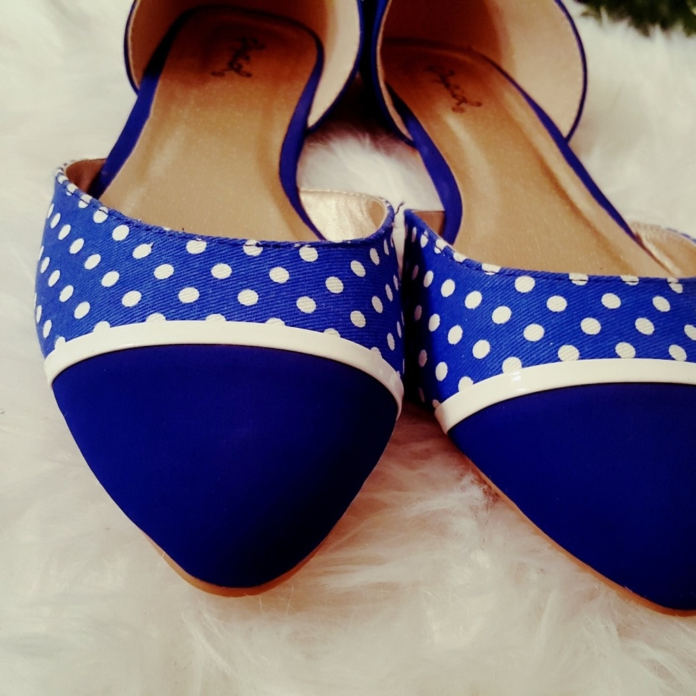 Qupid flat sandal blue polka dot 81/2 size comfort